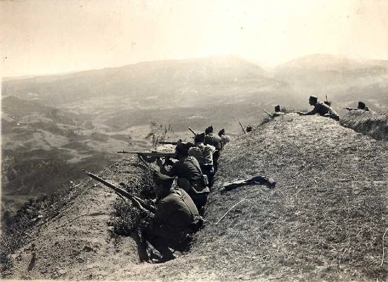 Ελληνικά χαρακώματα στο όρος Τμώλος (Δυτική Μικρά Ασία).
