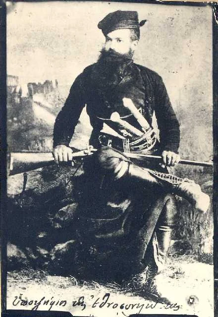 Ο Μιχαήλ Χατζάκης (1848-1936), οπλαρχηγός Μαλεβιζίου. (περιοχή Ηρακλείου)